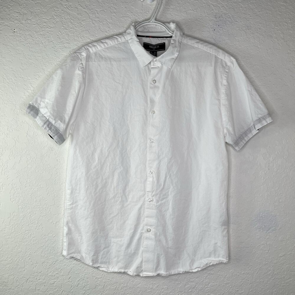 Forever 21 Men White Short Sleeve Button Front Shirt Size M, 100% cotton, casual